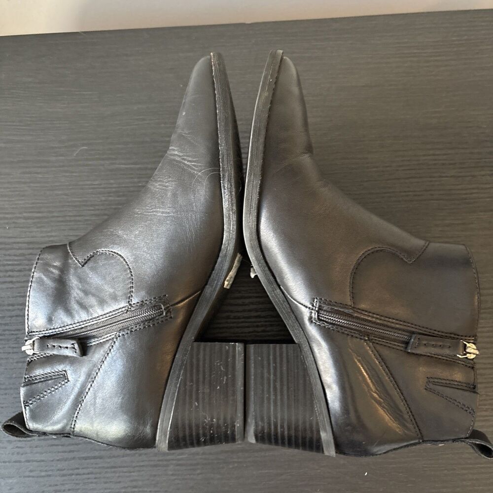 Clarks Women Black Leather Ankle Boot 9M Morzine Sky Block Heel Western Pointed - Picture 4 of 9
